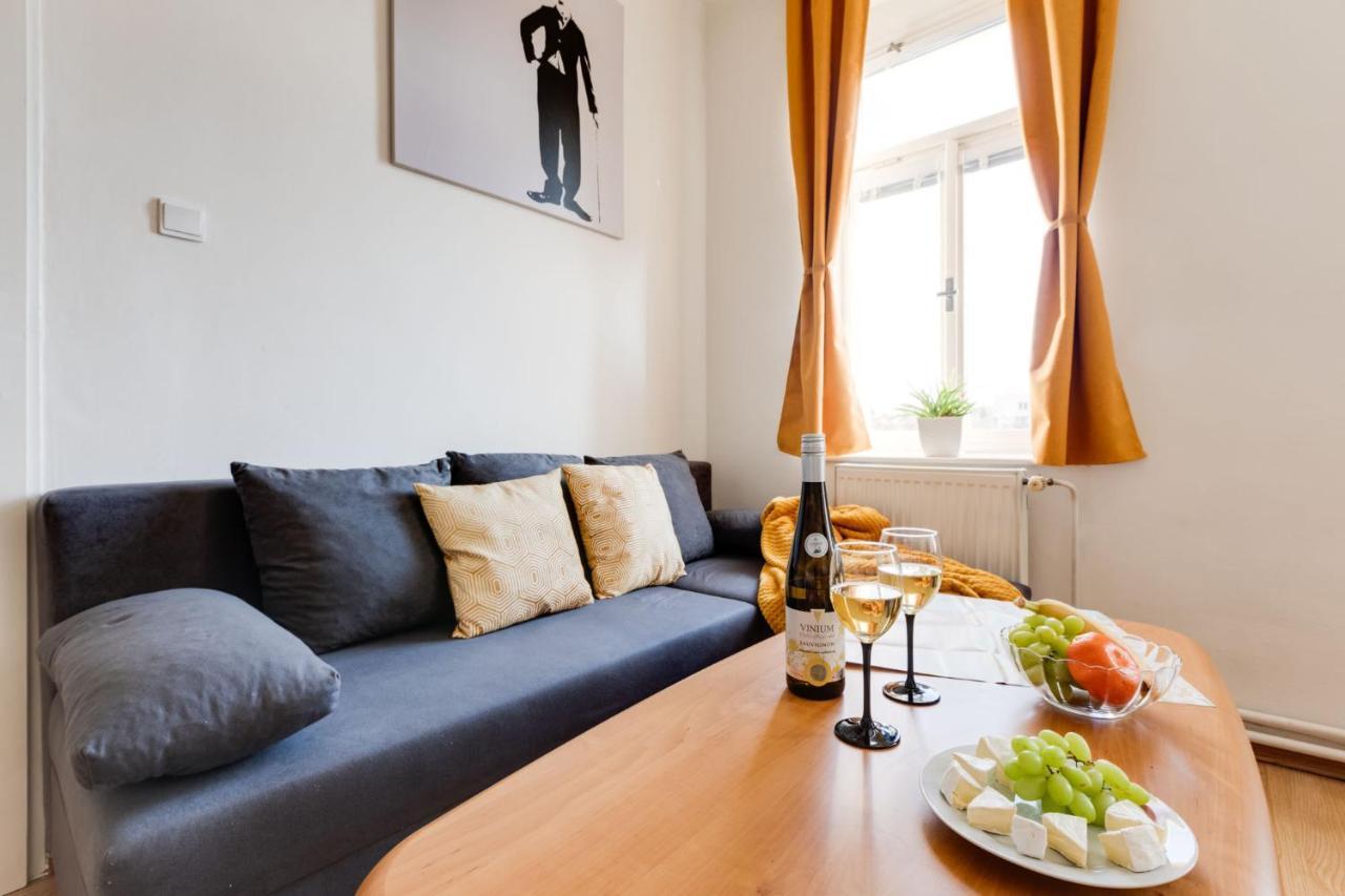 Sunshine Apartment Near The City Center プラハ エクステリア 写真
