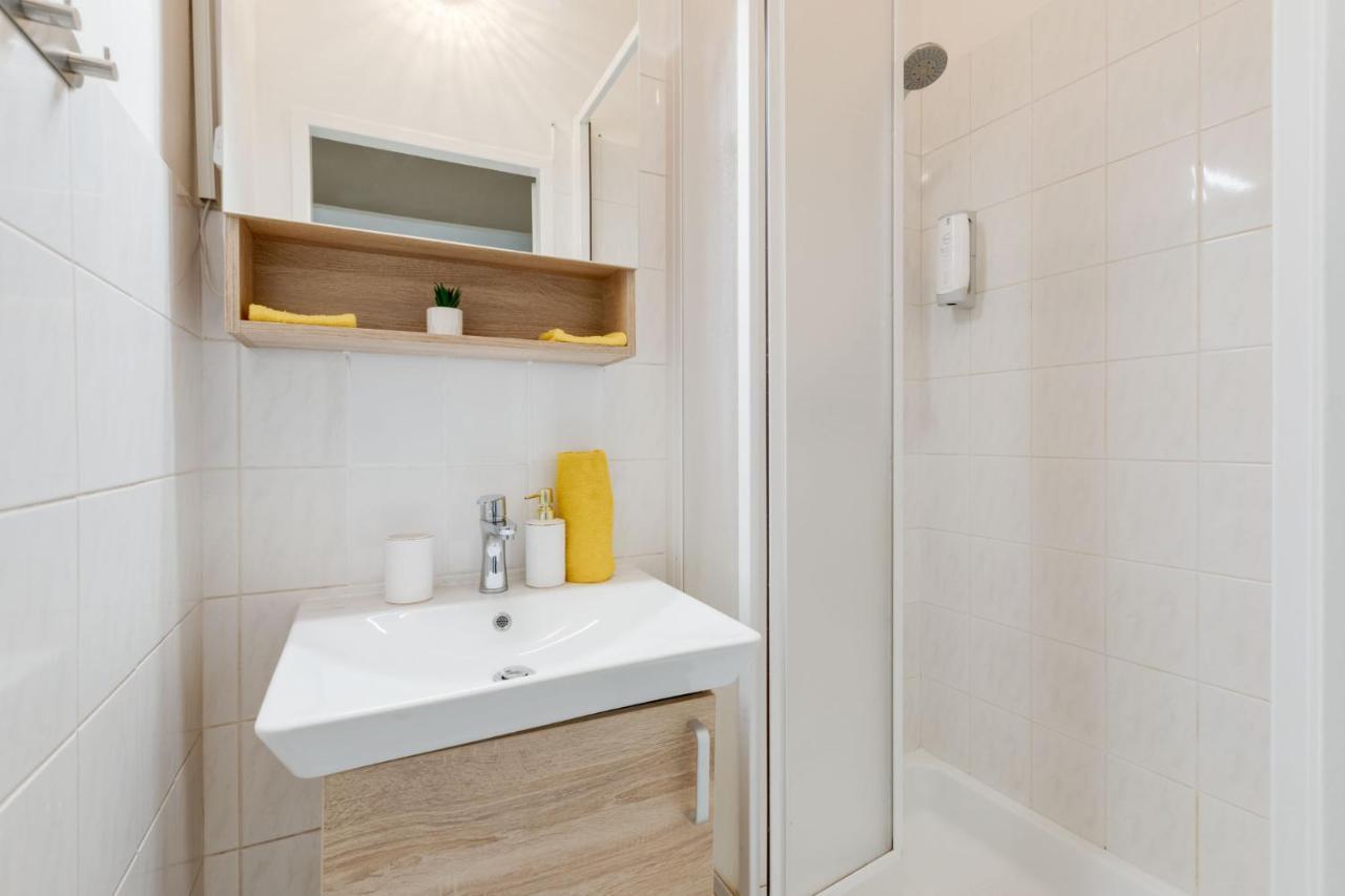 Sunshine Apartment Near The City Center プラハ エクステリア 写真